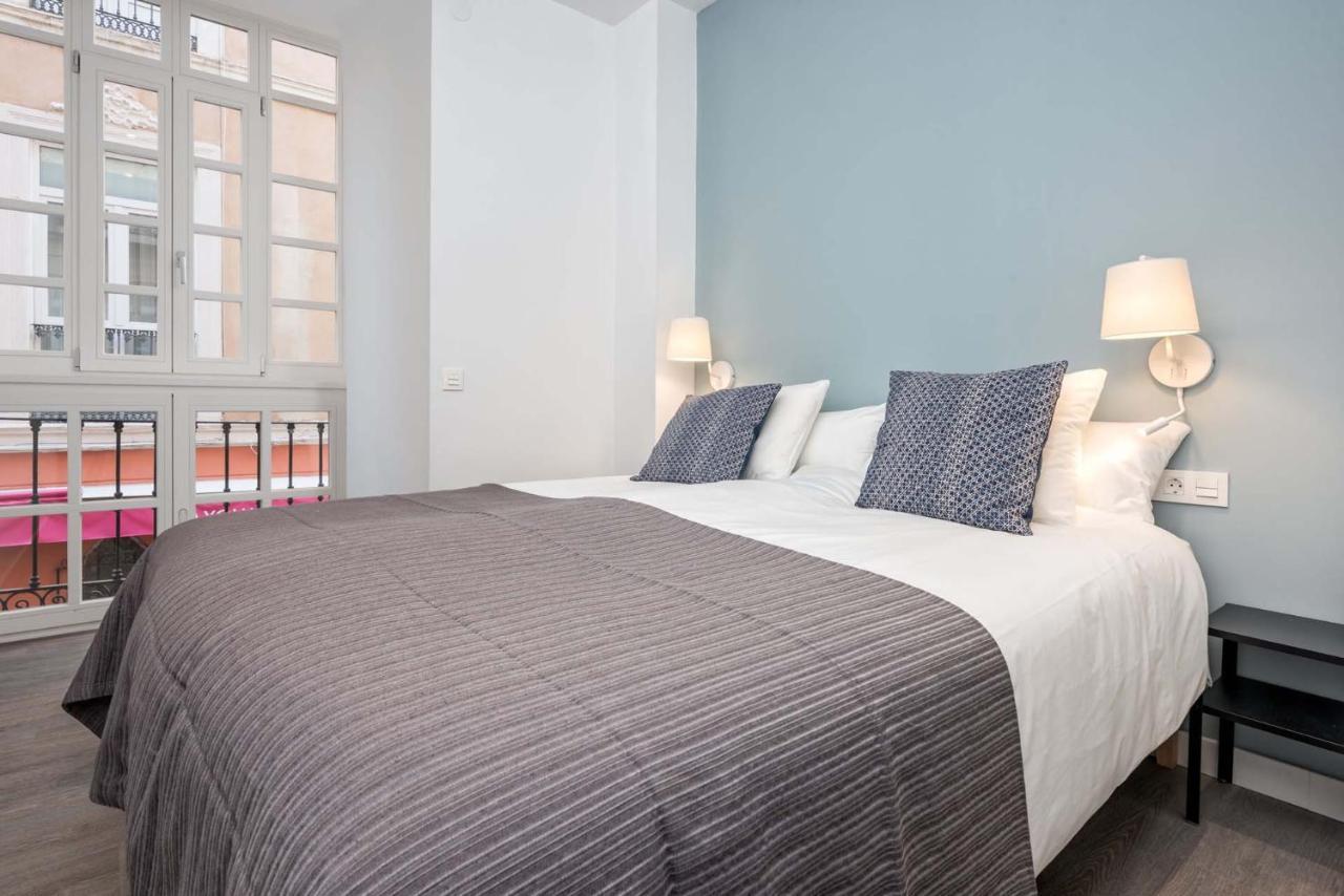 Merced Suites In Malaga By Solaga Holiday Homes מראה חיצוני תמונה