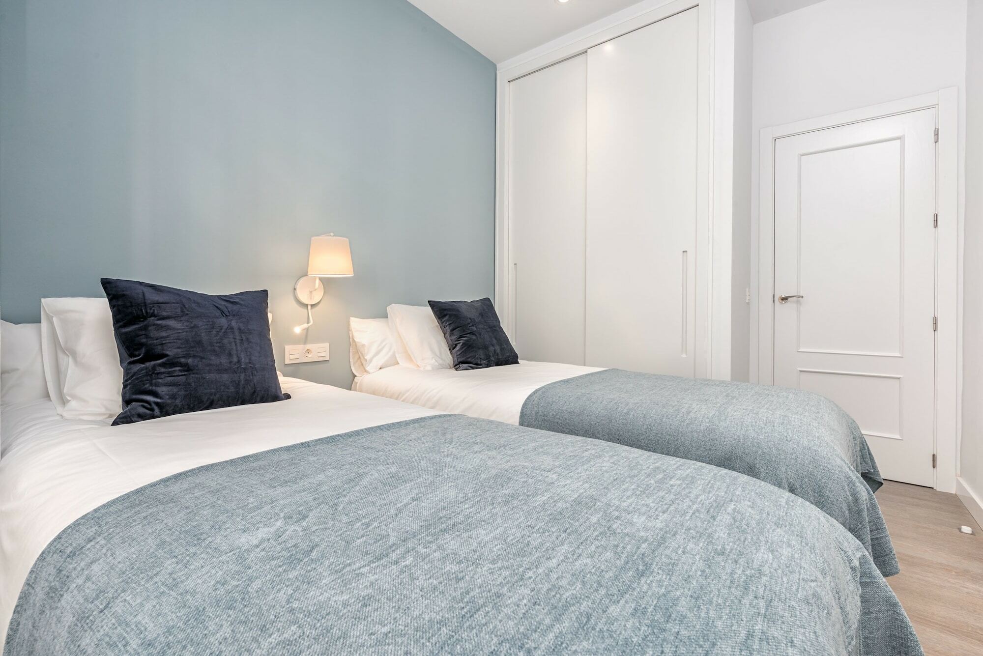 Merced Suites In Malaga By Solaga Holiday Homes מראה חיצוני תמונה